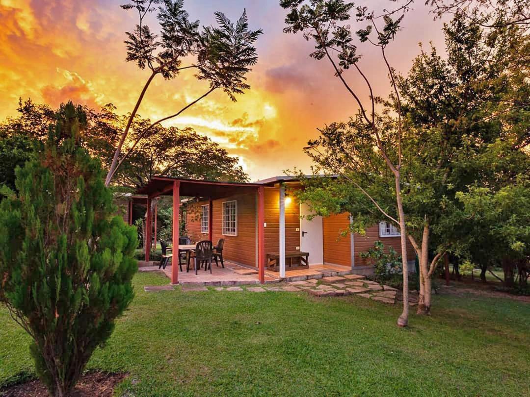 Vista Alegre Natural Resort - Bungalows Independencia Eksteriør billede