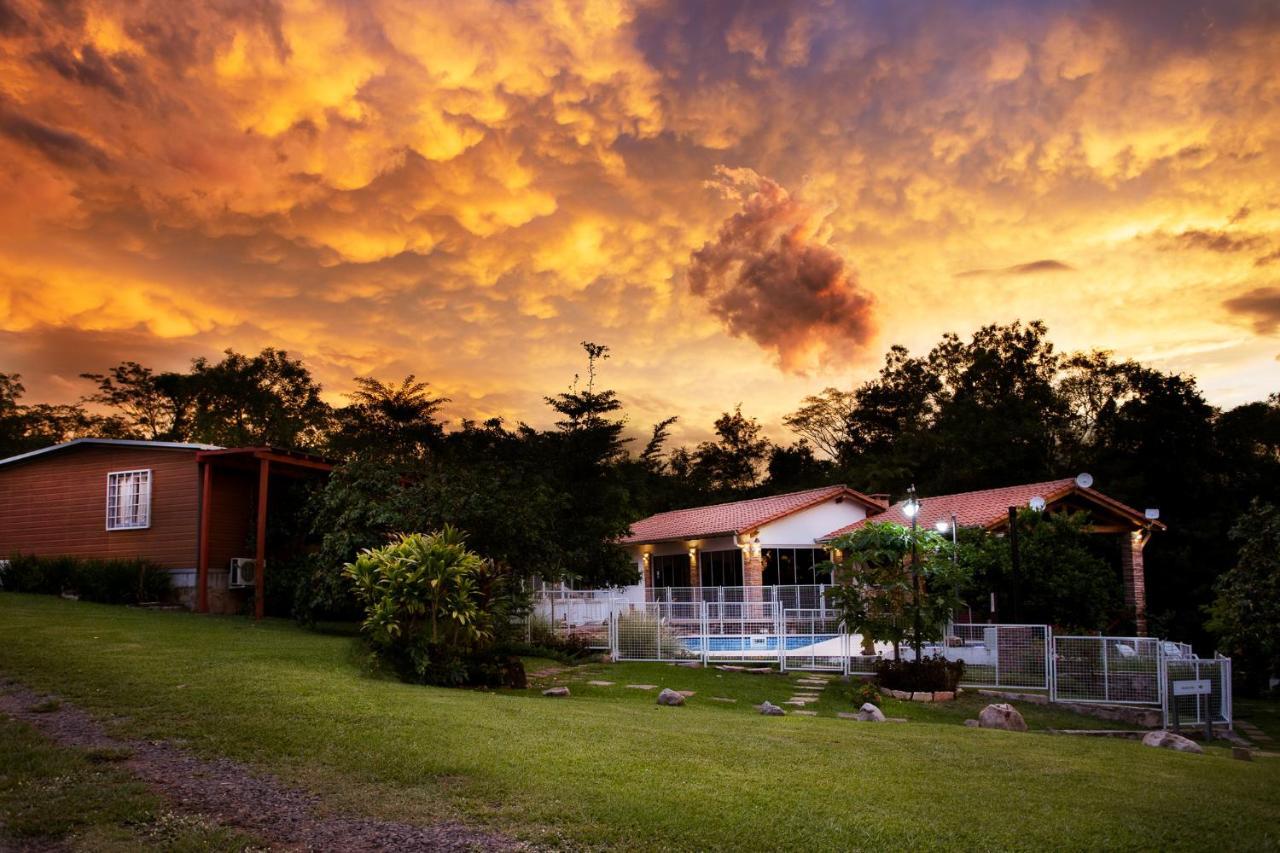 Vista Alegre Natural Resort - Bungalows Independencia Eksteriør billede